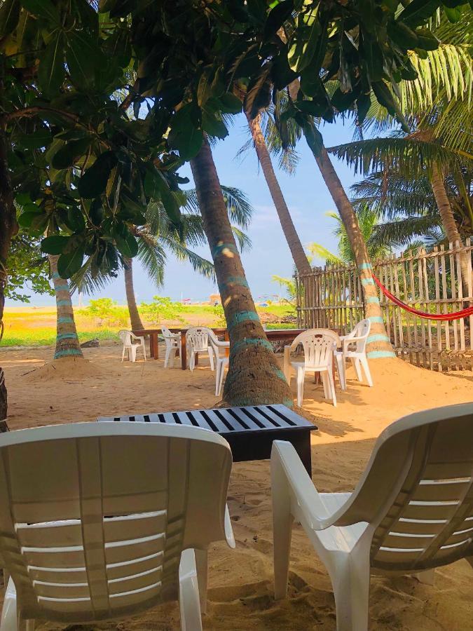 Honey Beach Negombo Exteriör bild