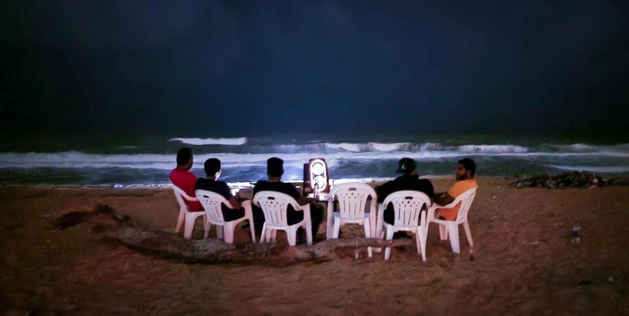 Honey Beach Negombo Exteriör bild