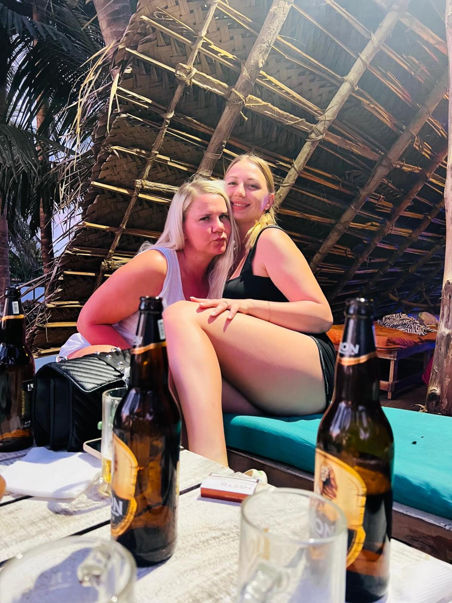 Honey Beach Negombo Exteriör bild